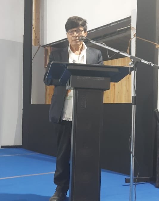 সৃষ্টিশীল সাহিত্যৰ সমল ( অসম একাডেমিৰ সৌজন্যত আৰু চৌহদত অনুষ্ঠিত ২৫ সংখ্যক অসমকেশৰী অম্বিকাগিৰী ৰায়চৌধুৰী স্মাৰক বক্তৃতা )